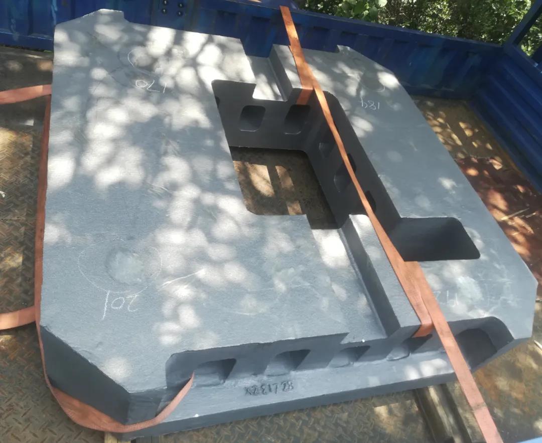 動(dòng)模座板 動(dòng)模座板