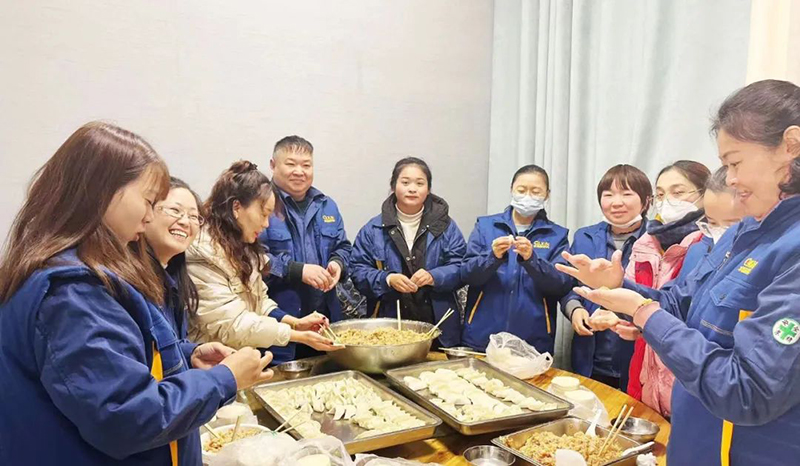 求精集團包餃子 求精集團包餃子