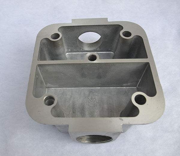 空壓機缸體鑄件 空壓機缸體鑄件